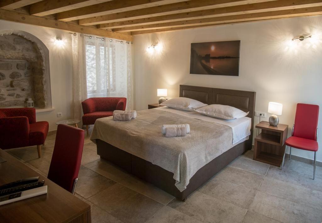 ספליט Jr Luxury Guesthouse מראה חיצוני תמונה